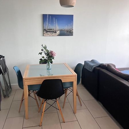 Stunning Marina Apartment Gosport Portsmouth Екстер'єр фото