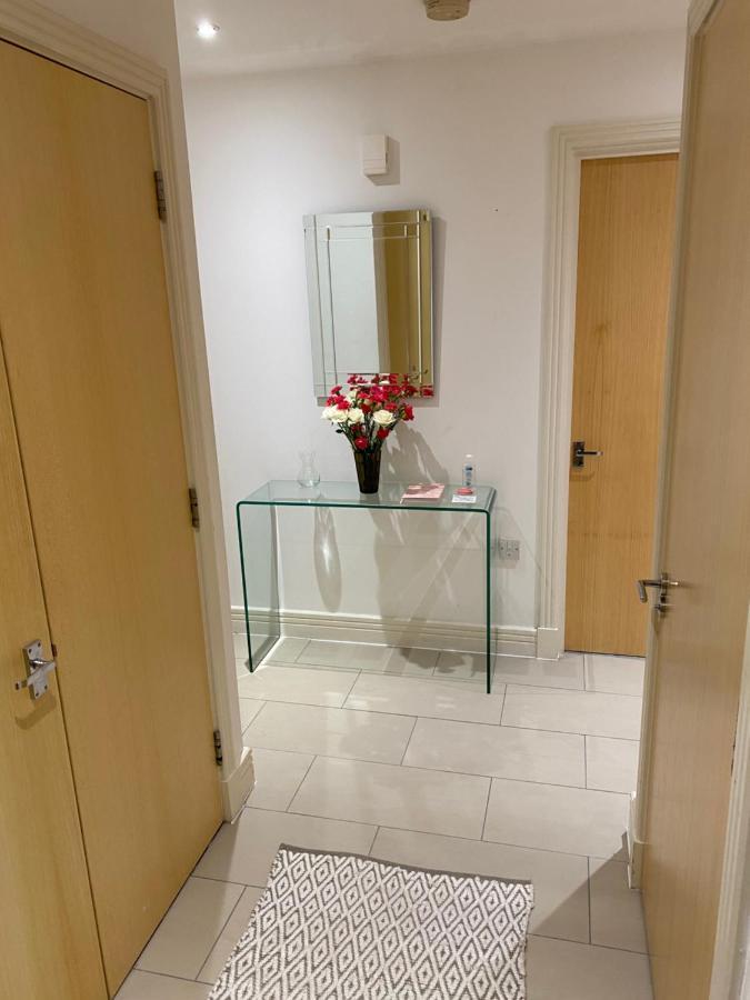 Stunning Marina Apartment Gosport Portsmouth Екстер'єр фото