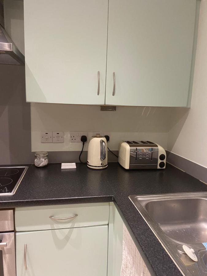 Stunning Marina Apartment Gosport Portsmouth Екстер'єр фото