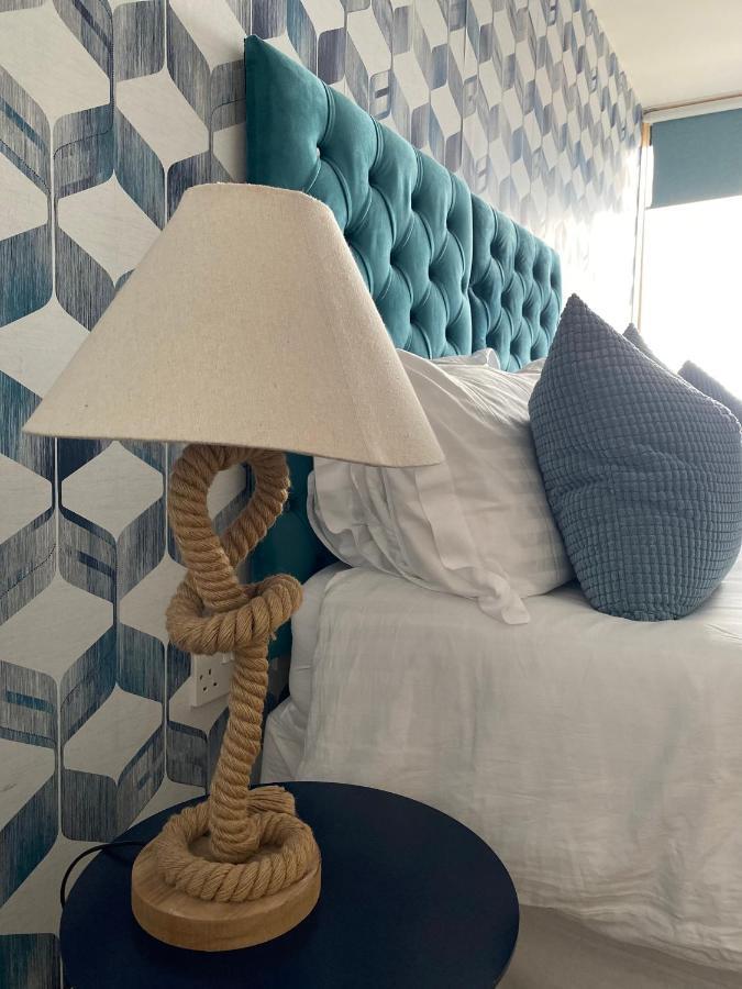 Stunning Marina Apartment Gosport Portsmouth Екстер'єр фото
